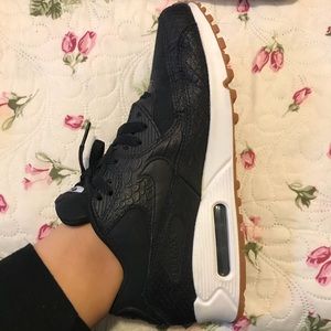 Nike Air Max 90 Premium